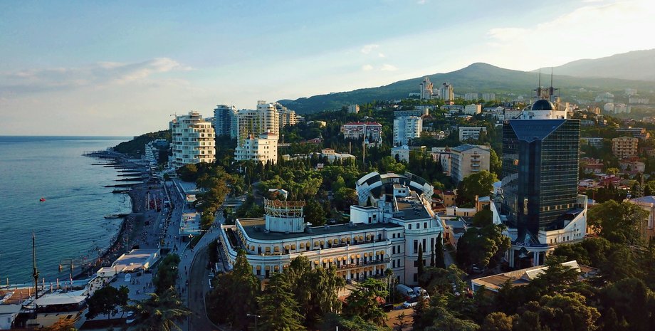 взрывы в Крыму, взрыв в Ялте, взрыв Ялта, сильный взрыв в Ялте, Партенит, Алупка, Гаспра