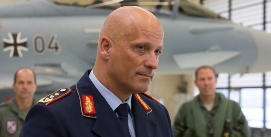 Франция доставляет в Украину ракеты SCALP на немецких автомобилях Audi Q7 Инго Герхарц