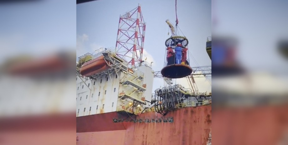 Интересная работа на буровой платформе буровая платформа, интересная работа, работа нефтяника, работа на буровой платформе, интересная работа буровая, интересная работа буровая