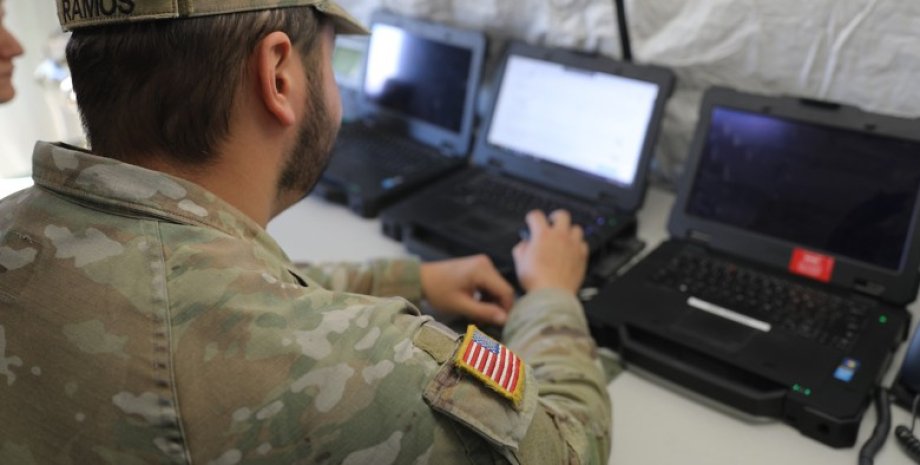 Большая языковая модель в армии БЯМ, большая языковая модель, ии, искусственный интеллект, армия сша, языковая программа, соединенные штаты ии в армии