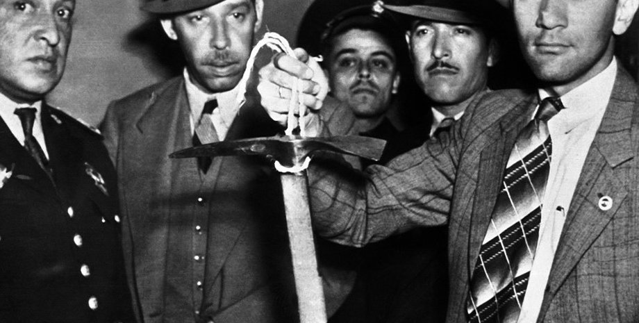 Ледоруб, которым убили Троцкого / Фото: AP Photo