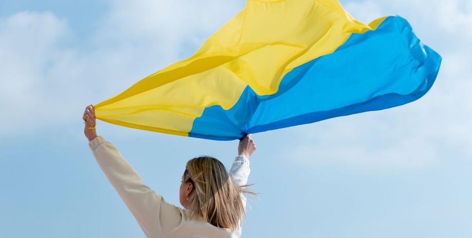 ШІ передбачив майбутнє України - якою буде країна у найближчі століття На думку ШІ, Україна у майбутньому буде високотехнологічною, енергонезалежною та безпечною країною