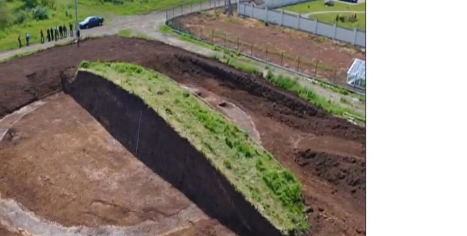 В Харьковской области раскопали скифский курган / Скриншот / objectiv.tv