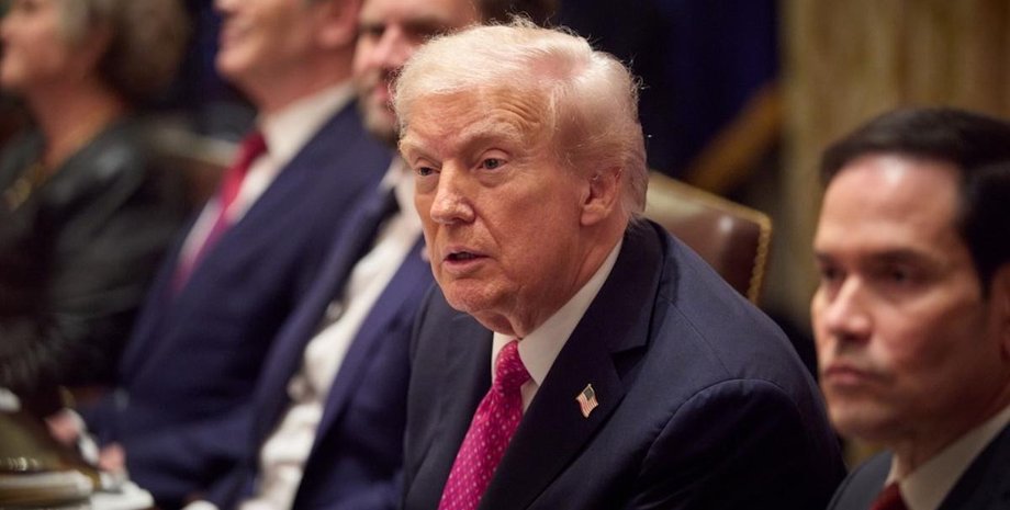 Трамп принимает решение по Украине без экспертизы специалистов Трамп принимает решение по Украине в узком кругу друзей