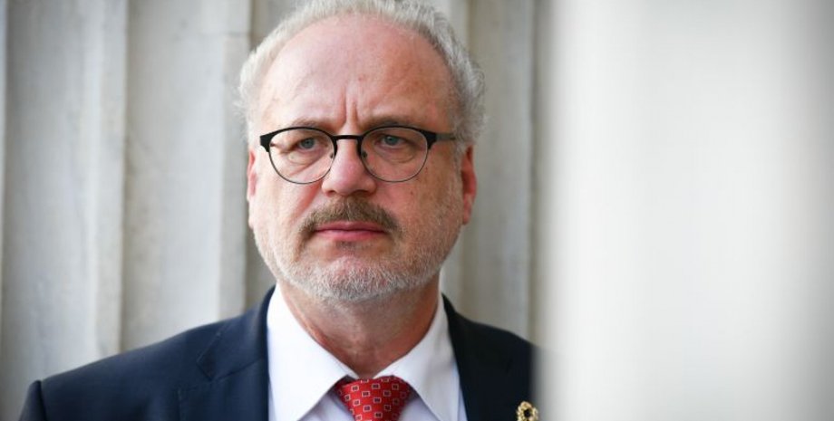 Егілс Левітс