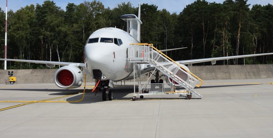 В Польшу прибыл самолет из Австралии для патрулирования неба