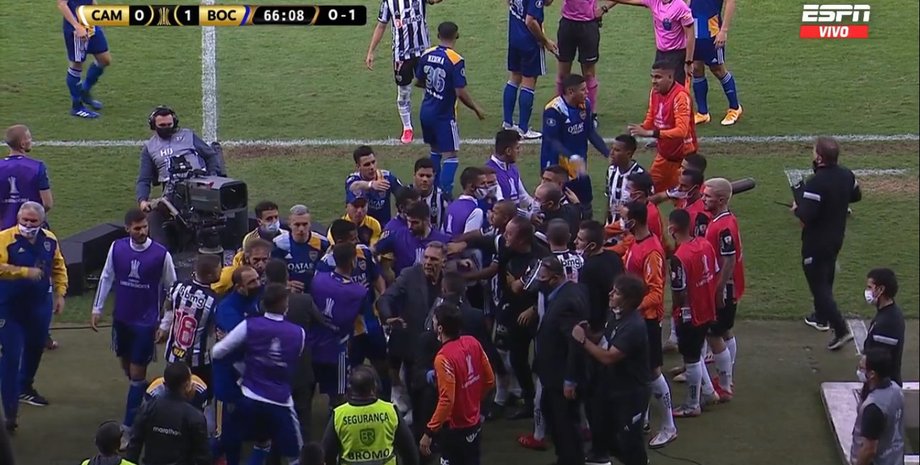 Бока Хуниорс, Атлетико Минейро