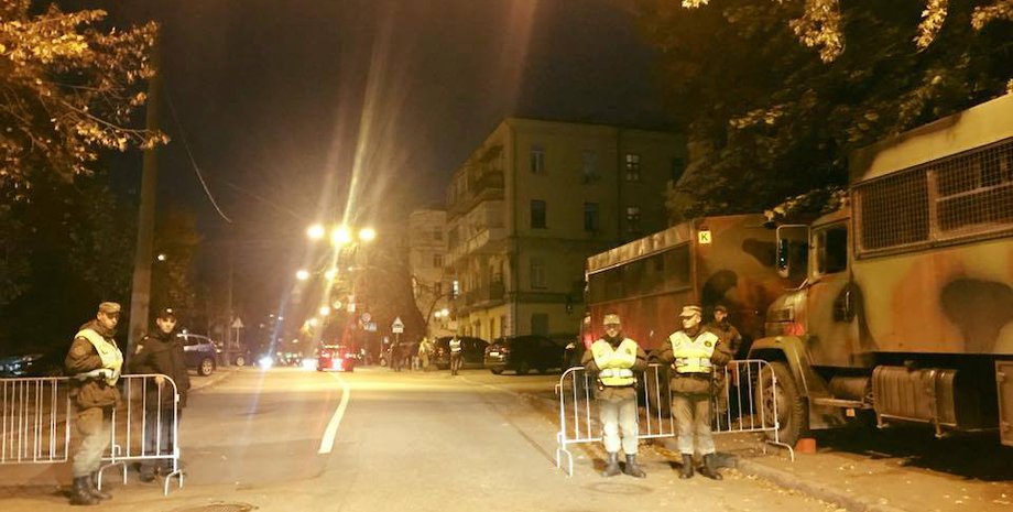 Правительственные кварталы в Киеве накануне 17 октября / Фото: Сергей Лещенко/Facebook