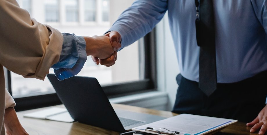 рукостискання, теорія рукостискань, теорія шести рукостискань