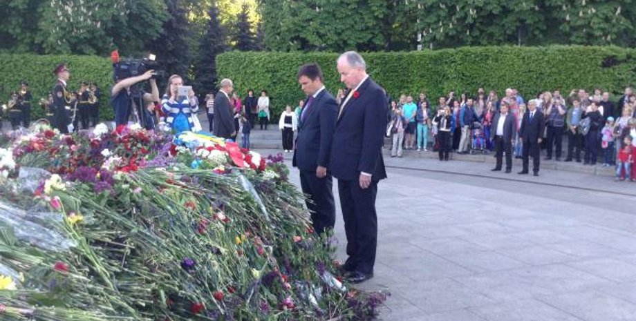 Павел Климкин и Роберт Николсон / Фото: "РБК-Украина"