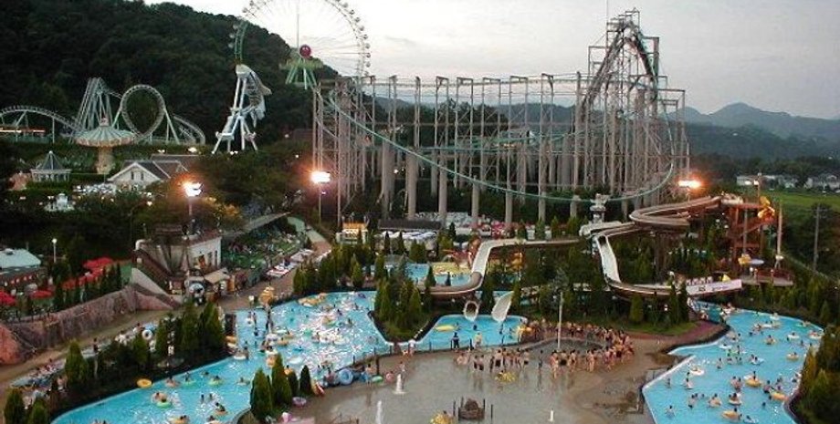 Диснейленд в Токио/Фото : VeniVidi.ru