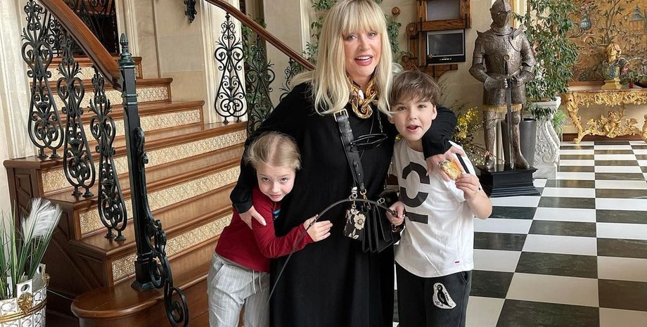 алла пугачевая и максим галкин в израиле, дети пугачевой и галкина, пугачевая и галкин выехали из России