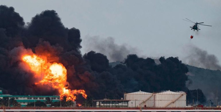 куба, пожар на кубе, нефтехранилища на кубе, тушение пожара