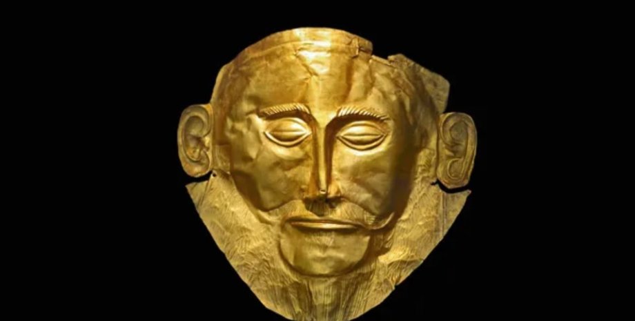 Die goldene posthume Maske wurde in der königlichen Beerdigung in Mycen in Südgr...