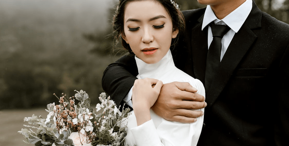 Невеста и жених, помолвочное кольцо, помолвка, свадьба, невеста, кольцо бывшей жены, бывшая невеста, свадебная церемония