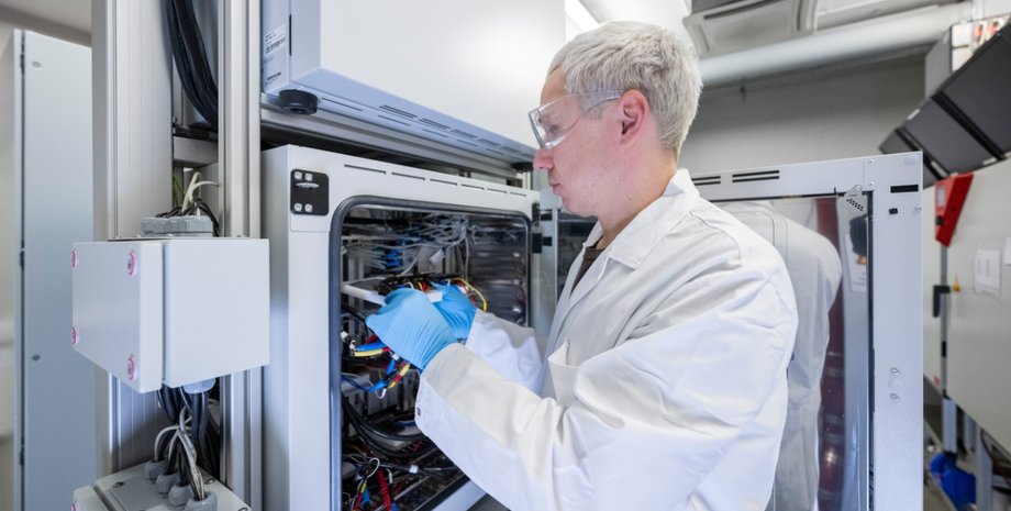 Разработка твердотельного литий-серного аккумулятора на основе литий-серной кислоты