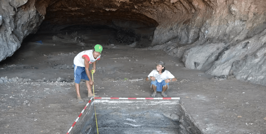 міграція, люди, острів, археологи, археологія, Алор, печера, дослідження, знахідка, артефакти, ресурси, рівень моря, вода, діяльність, рибальство, середовище