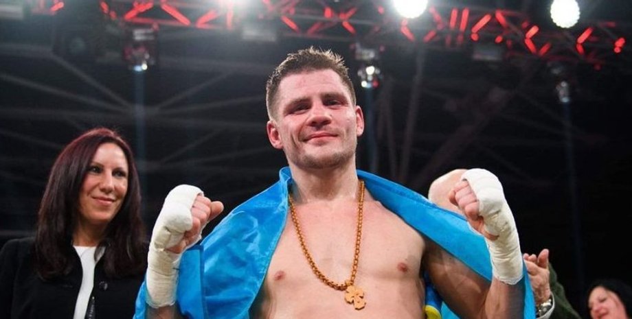 WBO, Бокс, Денис Беринчик, Теофимо Лопес, Василий Ломаченко