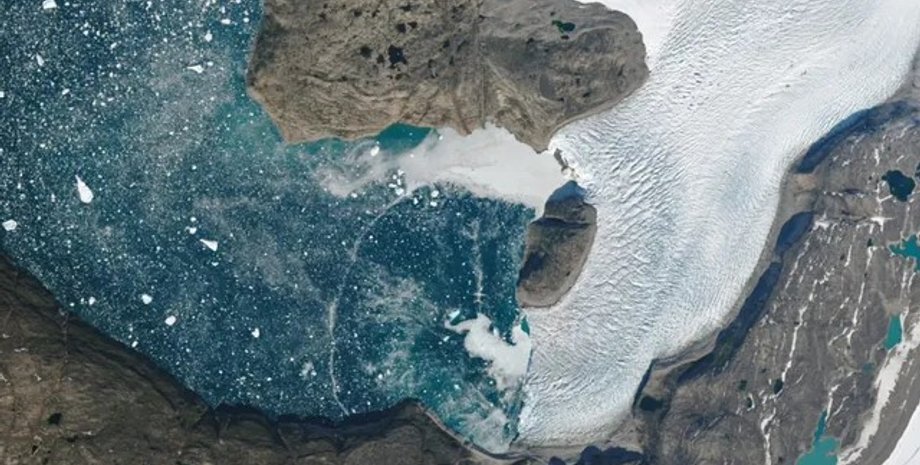 гренландський фіорд, дуга на фіорді