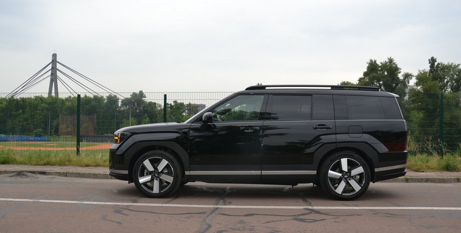 новий Hyundai Santa Fe