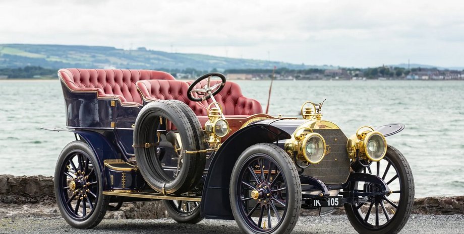 Старий FIAT 1904 року