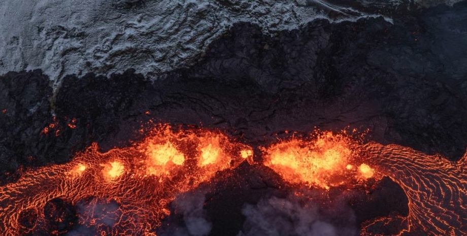 извержение вулкана, Исландия