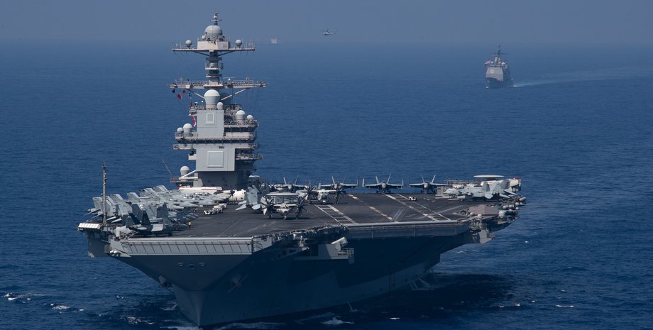 США отправляют авианосец на Ближний Восток