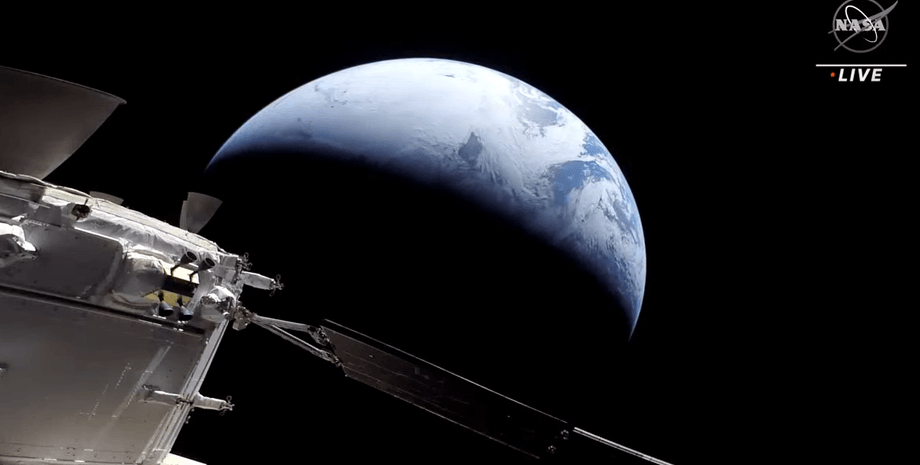 Космический корабль Orion