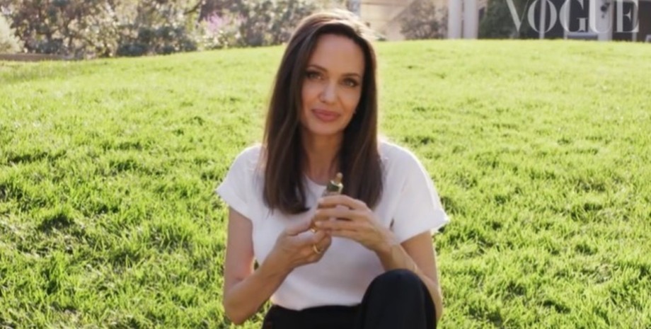 Анджелина Джоли, актриса, Vogue, интервью