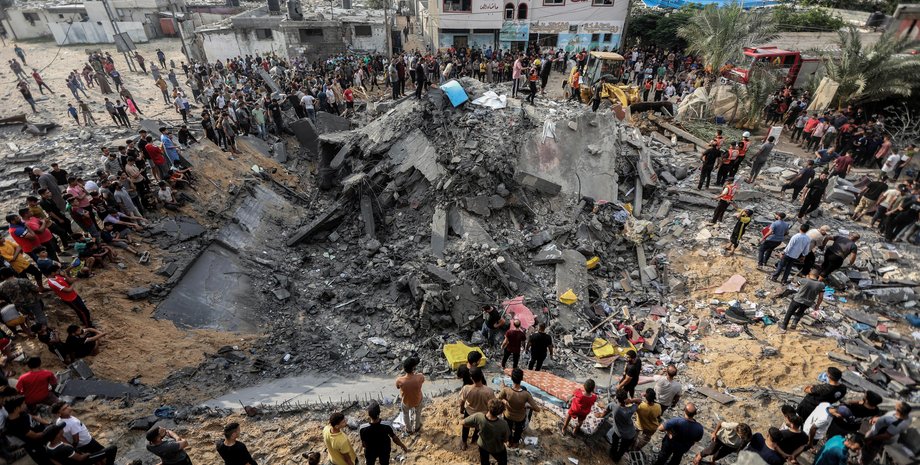 Ізраїль планує наземну операцію, обстріли гази