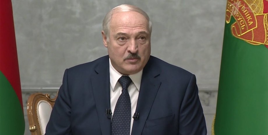 According to Oleksandr Lukashenko, Russian nuclear weapons will be dispersed on ...