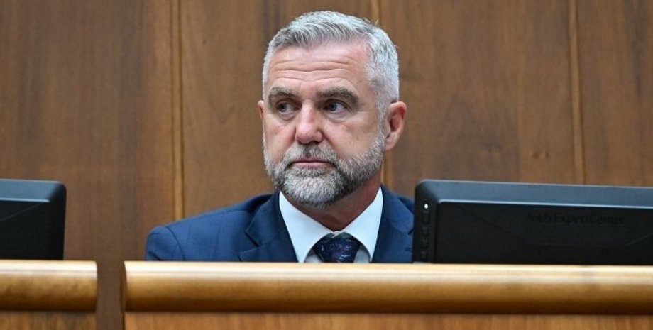 депутат парламенту Словаччини Тібор Гашпар висловив думку, що Україна нібито сама спровокувала напад Росії