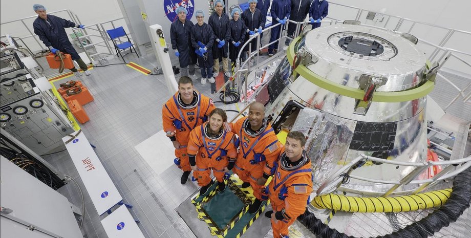 артемида-2 астронавты NASA артемида-2 астронавты NASA