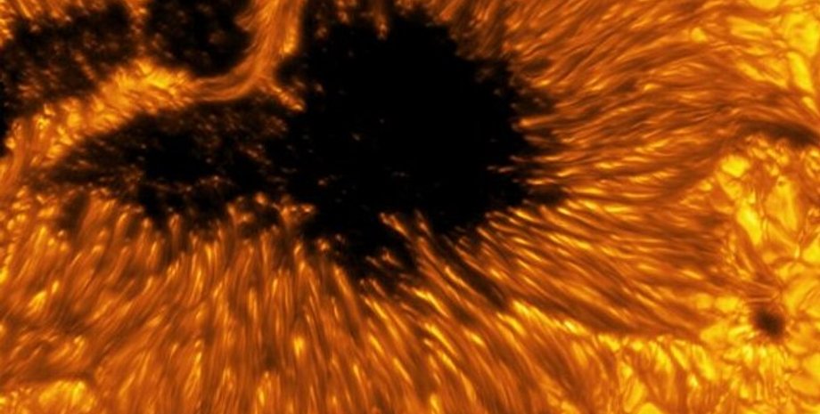 Солнце, поверхность Солнца, солнечное пятно