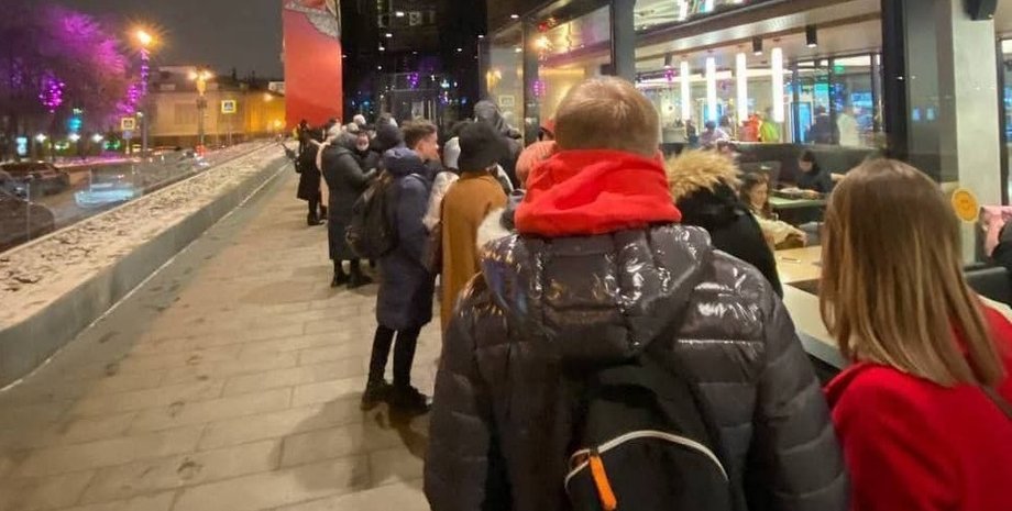 McDonald's, закрытие, макдональдс, ресторан быстрого питания, санкции против россии, бургеры на авито