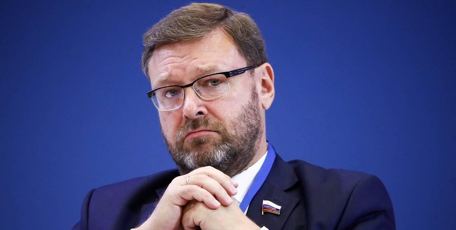 Косачев назвал продвижение переговоров идущим по сценарию РФ Константин Косачев