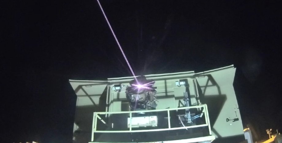 лазерное оружие, "Железный луч", Израиль