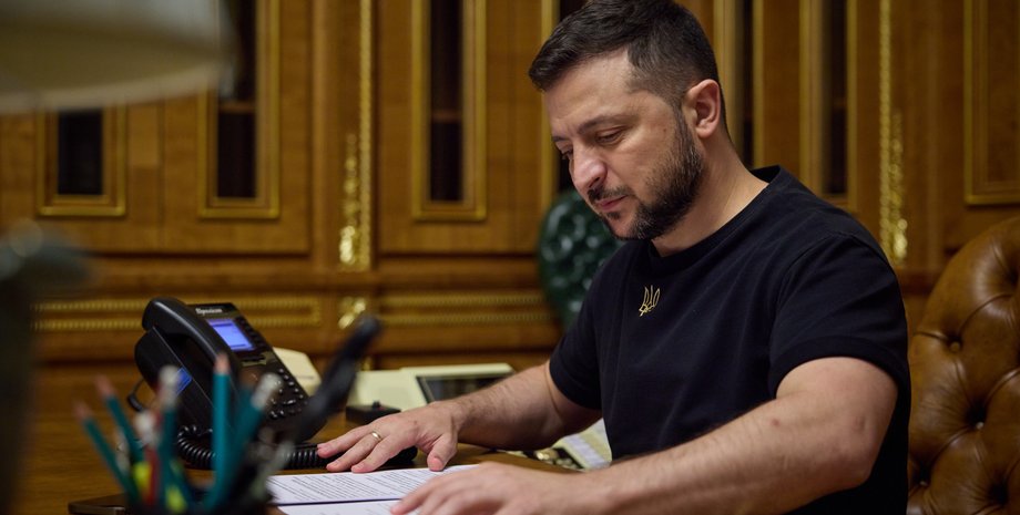 Президент України Володимир Зеленський, президент зеленський, зеленський фото, переговори зеленського та столтенберга