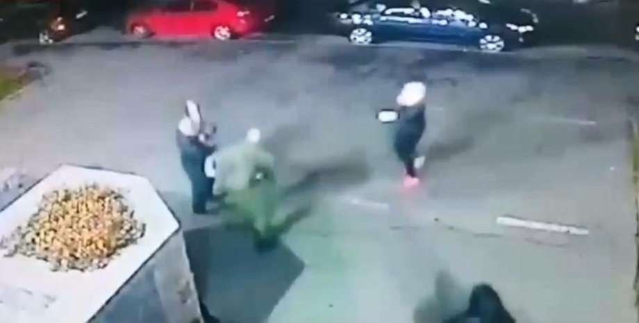 Избиение военного в РФ, ВС РФ потери, РФ избиение, РФ бойцы, РФ ветеран войны в Украине, Санкт-Петербург избиение