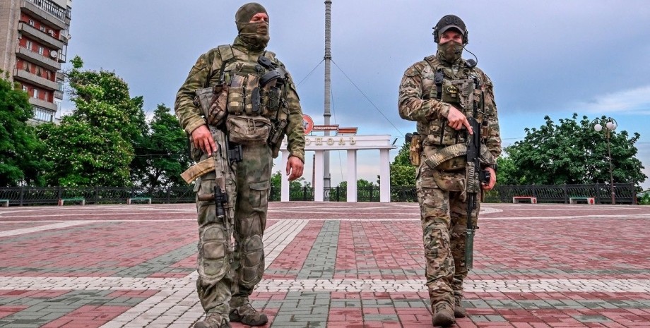 Российские военные, мелитополь, запорожская область, война в украине