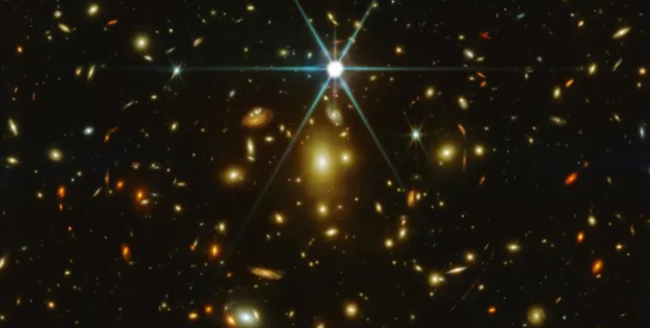 Найдальша відома зірка може бути іншим об'єктом — фото0