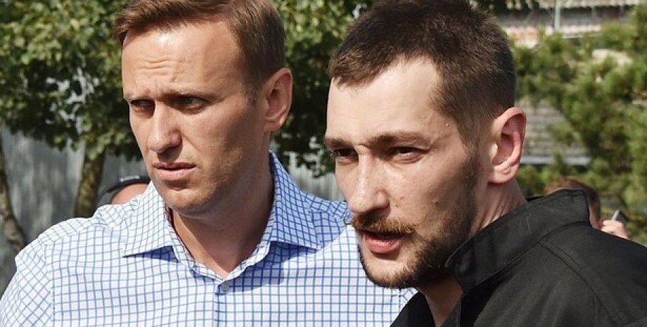 олег навальный, алексей навальный, обыски у навального, фонд борьбы