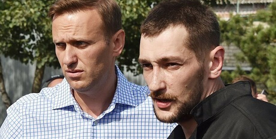 олег навальний, алексей навальний, обшуки у навального, фонд боротьби