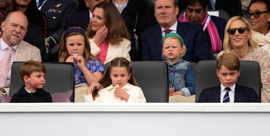 принцесса Шарлотта, принц Джордж, принц Луи, королевские дети