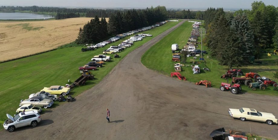 Коллекция автомобилей, ретро авто, заброшенные авто