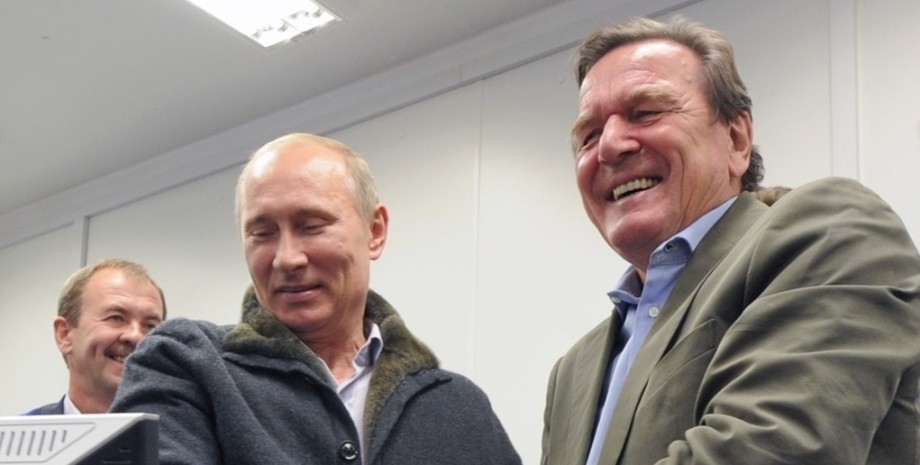 Der 80-jährige Gerhard Schroeder, der die Interessen von Gazprom eingesetzt hat,...