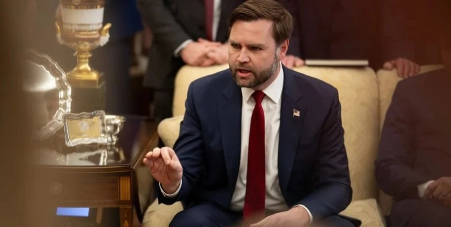 Венс оприлюднив 3 ключові умови, на яких базується мирний план Трампа Венс назвав 3 ключові умови, які містить мирний план для України