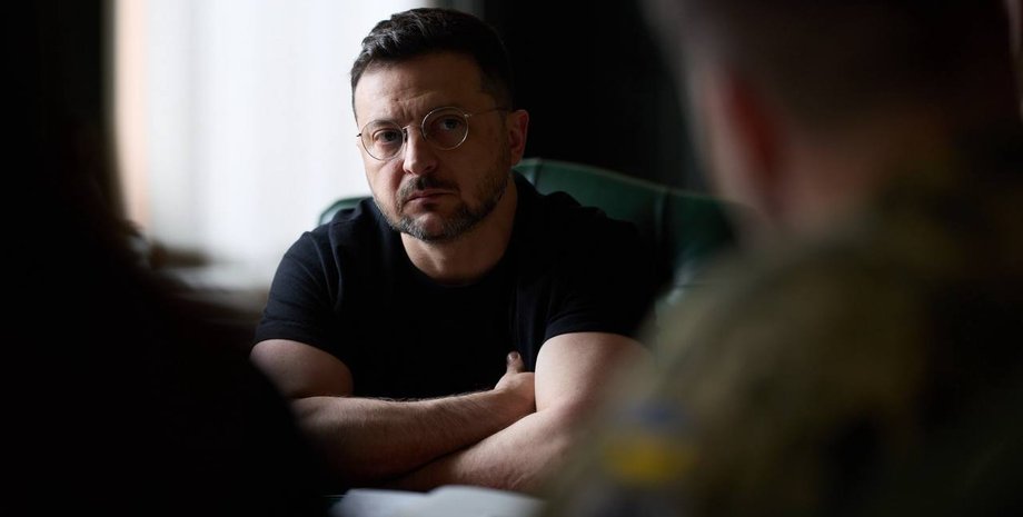 Реформа армии в Украине — Зеленский анонсировал увеличение выплат и поэтапную демобилизацию