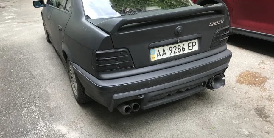 BMW, BMW 320i, Украина, Киев, Продажа, Фото, Авто, Автомобили, Тюнинг, Седан, Украинцы, Дизайн