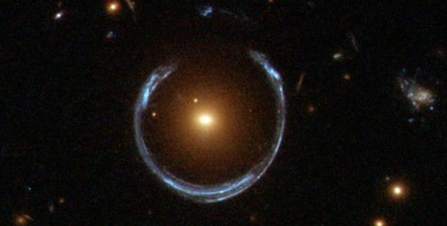 космическая подкова